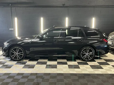 BMW SERIE 3 TOURING LCi 320D M SPORT xDrive 2.0d 190 CH CAMERA / CUIR / CARPLAY / TOIT OUVRANT / ATTELAGE / TVA RECUPERABLE