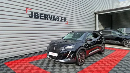 Peugeot 2008 BLUEHDI 130 SS EAT8 ALLURE