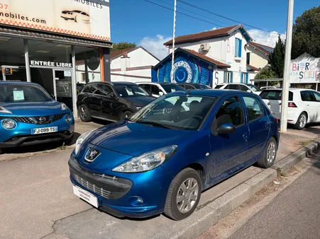 PEUGEOT 206 + 1.4 HDI 70 ch TRENDY 5P
