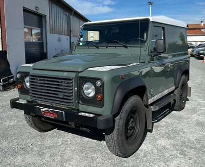 Land Rover Defender 90 Hard Top TD4 122CV