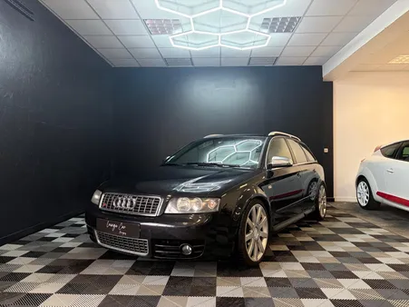 AUDI S4 AVANT 4.2 V8 Quattro / Entretien COMPLET / Chaine changé / Echange possible