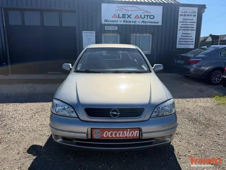 Opel Astra 1.6 100 cv