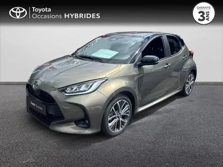 Toyota Yaris 116h Collection 5p MC24
