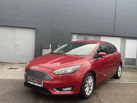 Ford Focus II 1.0 EcoBoost 125 Titanium S&S GARANTIE NATIONALE 12 MOIS