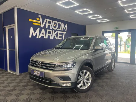 VOLKSWAGEN Tiguan 2.0 150ch Carat - 2016 - 134 500 km - CarPlay
