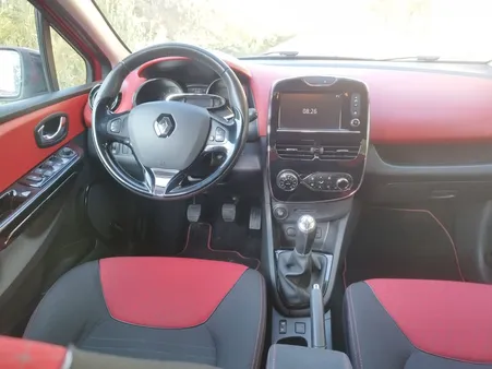 Clio 4 Break dci 90_ Distribution OK _ CT OK