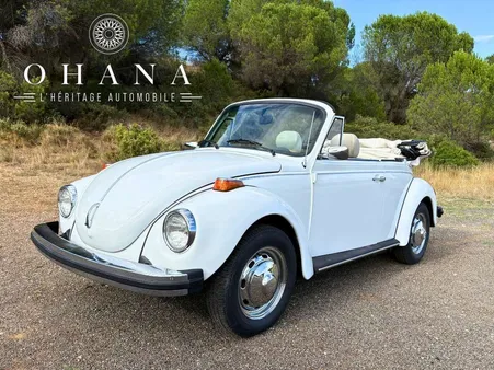 VOLKSWAGEN COCCINELLE 1303 TRIPLE WHITE restaurée avec soin