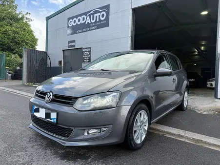 Volkswagen polo édition highline / 1.2 tsi 105 chv / siège chauffant / systeme de navigation gps / bluetooth / régulateur de vitesse / climatisation / limitateur de vitesse / radar de recul /