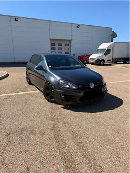Volkswagen Golf VI (6) GTI 210ch DSG6 2010