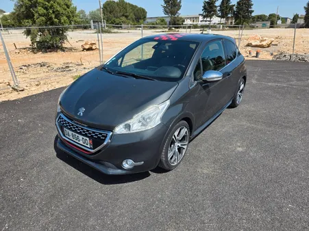 Peugeot 208 GTI 1.6 200ch 3P Kit Chaine Neuf / Catalyseur neuf / Pompe HP Neuf / Grosse révision effectuée / Garantie 12 mois