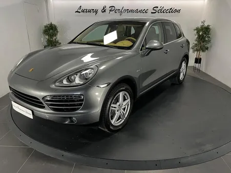 PORSCHE CAYENNE 3.0 V6 245ch BVA8 - Suivi complet Porsche - Toit ouvrant - Suspension PASM