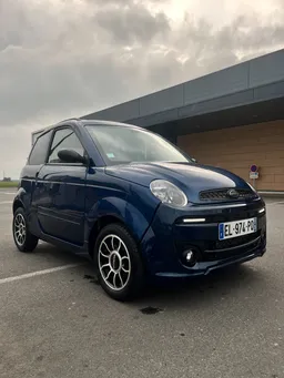 Voiture sans permis - Microcar M.GO