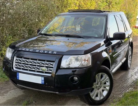 Magnifique LAND ROVER FREELANDER II 2.2 TD4 150 4x4 HSE BVA CT OK GARANTIE