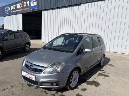Opel Zafira II 1.9 CDTI150 FAP Design