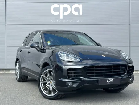 Porsche Cayenne 3.0 D V6 262 CH TIPTRONIC / SUIVI EXCLUSIF PORSCHE REVISION POUR LA VENTE