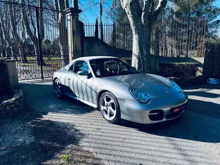 Porsche 911 Type 996 Carrera 4s