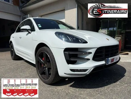 PORSCHE MACAN 3.6 V6 TURBO 400cv * 12/2015 * 2e main * Suivi Porsche complet * Garantie 12 mois * cuir, toit ouvrant, attelage, suspension pneumatique, bose, etc...