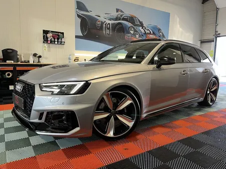Audi RS4 B8A2DECAQ1QA8QA8D5021P8W587MMEM1