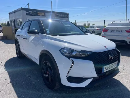Ds3 crossback bluehdi 100 cv performance line bv6