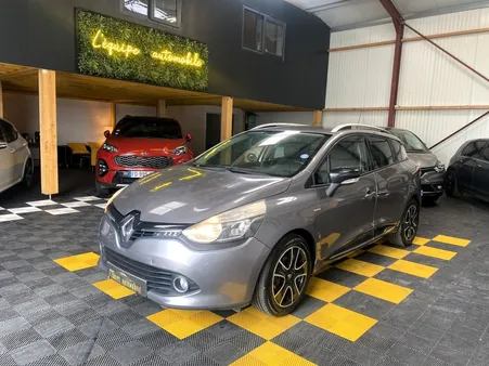 RENAULT Clio IV BREAK 1.2 75 CH LIMITED (AVEC BOITIER ETHANOL)