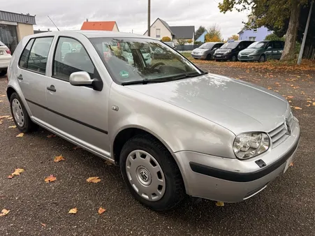 Volkswagen Golf TDI OFFRE DU 10 AU 18 MAI 1,9L 100CH VO228