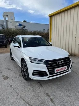 Audi Q5 55 TFSI e 367 S tronic 7 Quattro S line