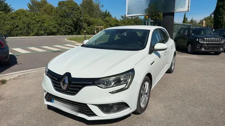 Renault megane iv business 2017 - garantie 6 mois