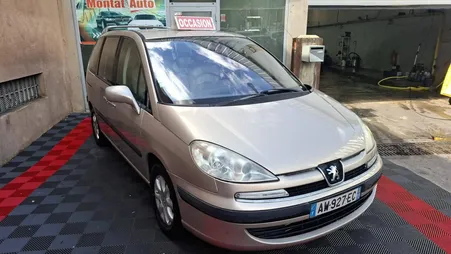 Peugeot 807 2.2 HDi130 NavTech