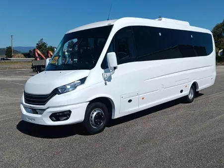 Iveco daily 32 pax gnv