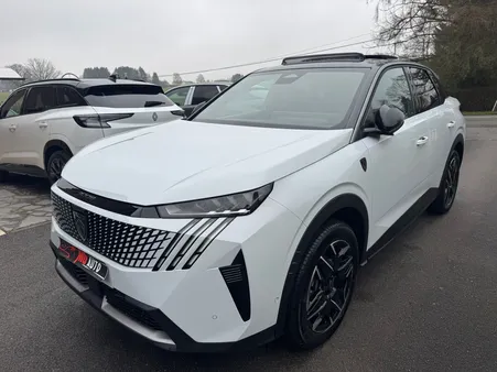 Peugeot 3008 gt exclusive hybrid 145 12/2025 plus toit ouvrant et hifi focal camera 360 pack alcantara