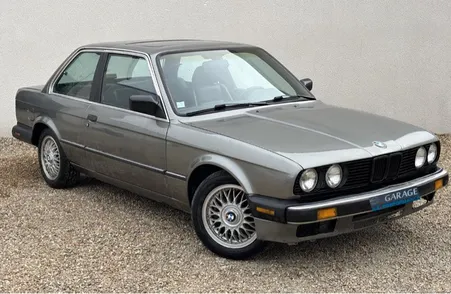 BMW Série 3 (E30) coupé 325 2.7