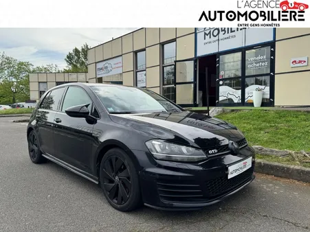 VOLKSWAGEN Golf VII GTD 2.0 TDI 184CH DSG6