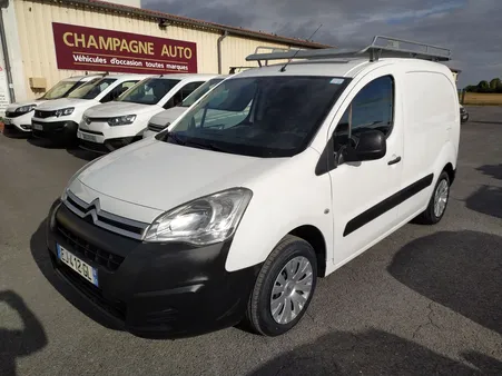 7490 HT - CITROEN Berlingo Blue HDI 100 Club M 1,6 L - 01/2017 - 104363 kms