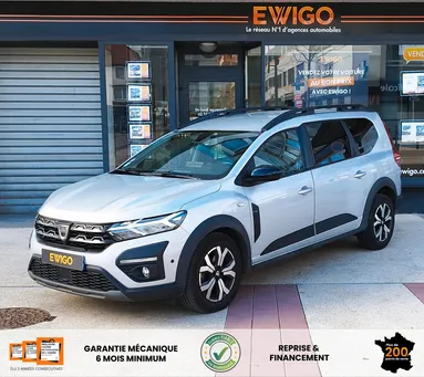 Dacia jogger 1.0 tce 110ch extreme 7 places - 1er main - carplay gps camera attelage