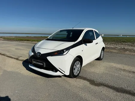 TOYOTA AYGO 1.0 VVT-i x