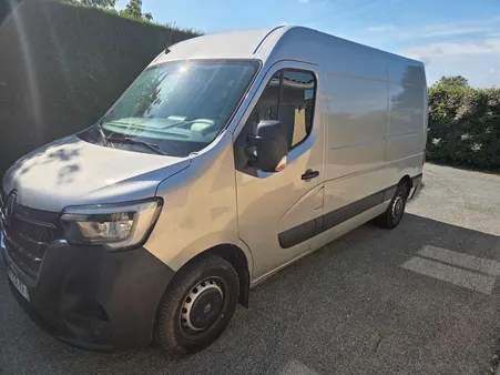 Renault Master L2H2 130ch clim GPS Caméra 94000 km