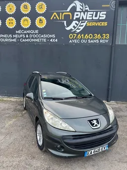 Peugeot 207 1.6HDI 90CH 3P Fline