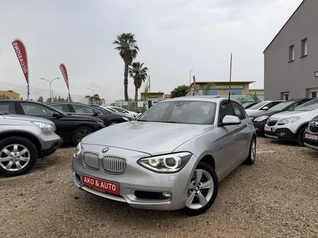 Bmw SERIE 1 (F21/F20) 118I 170CH LOUNGE 5P / VENTE EN ETAT A PRO UNIQUEMENT