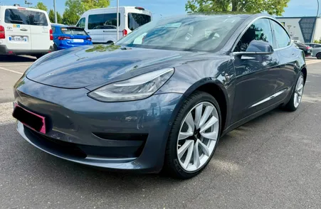 Tesla model 3 standard plus