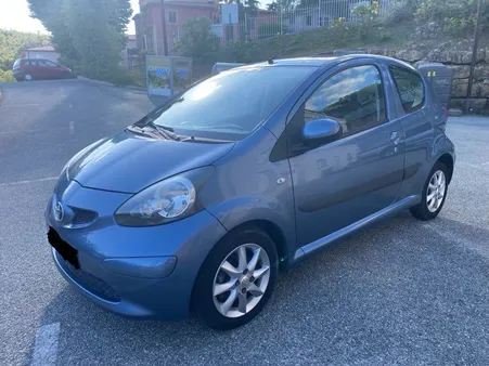 TOYOTA AYGO 1ere MAIN 21000 kms