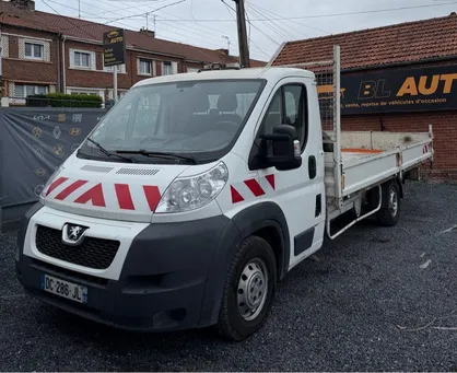Peugeot boxer benne rallongé revisé et garantie