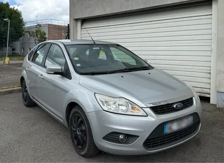 Ford Focus 1.6 TDCI 90 – Climatisation / Régulateur – Très bon état
