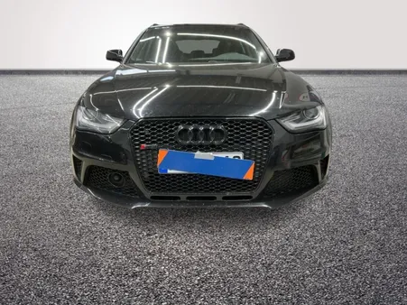 Audi RS4 Avant IV V8 4.2 FSI S-tronic 7 quattro