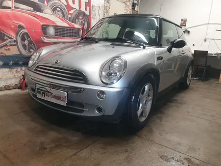 Mini Cooper R50/53 1.6 i 16v 115 ch