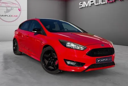 FORD FOCUS 1.5 TDCi 120 S&S ST Line / SIÈGES AV + VOLANT CHAUFFANTS / CAMÉRA / RADARS AV+ AR / CLIM / GARANTIE 12 MOIS