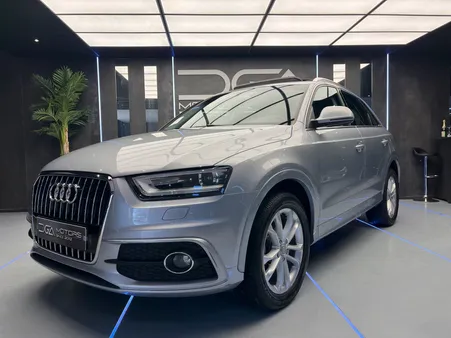 Audi q3 2.0l tdi quattro 140 cv s-tronic toit panoramique parfait état