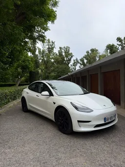 🏎️ Tesla Model 3 Standard– Autopilote – TVA récupérable ✅– 2023 – Très bon état