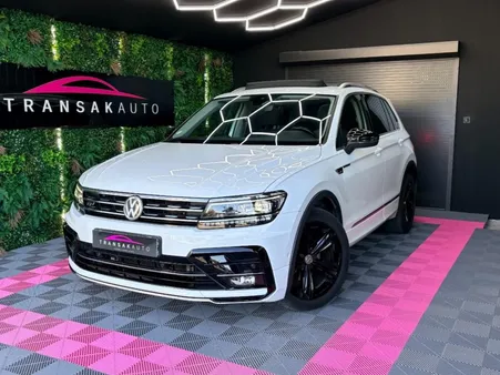 Volkswagen Tiguan 2.0 TDI 150 ch DSG7 Black R-Line ~ Toit ouvrant Caméra de recul Keyless Virtual...