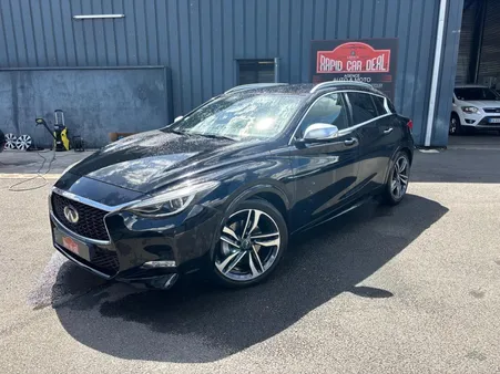 INFINITI Q30 2.2d - BV DCT AWD Sport