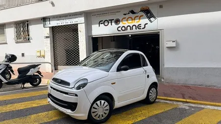 Microcar DUE DYNAMIC PROGRESS